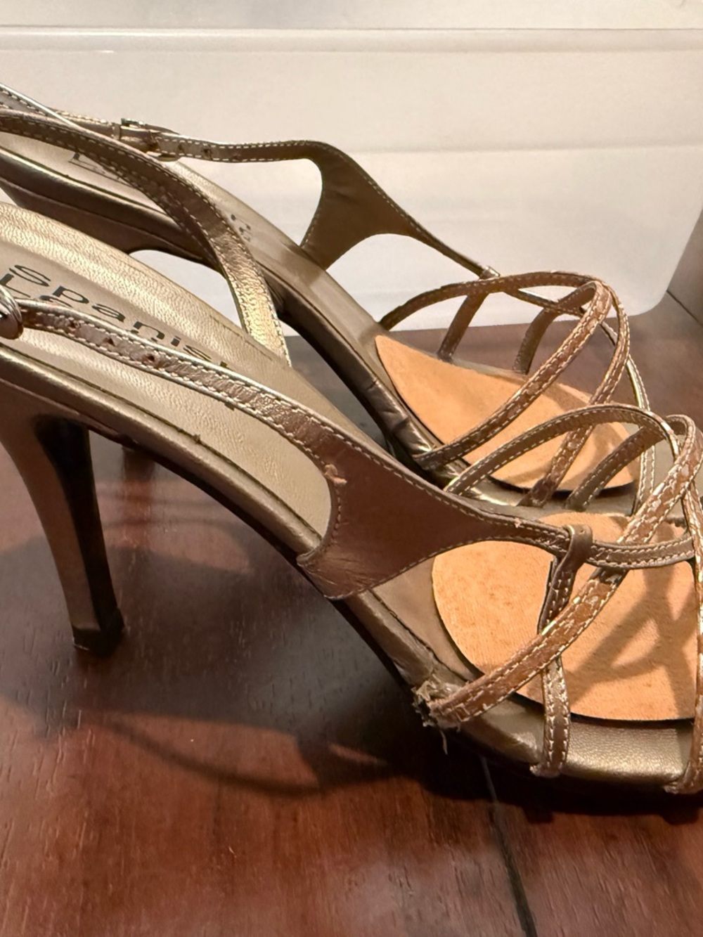 Gold Slingback Heels - Picture 4 of 5